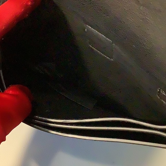 Anthropologie black vegan leather ring purse, EUC - Picture 4 of 6